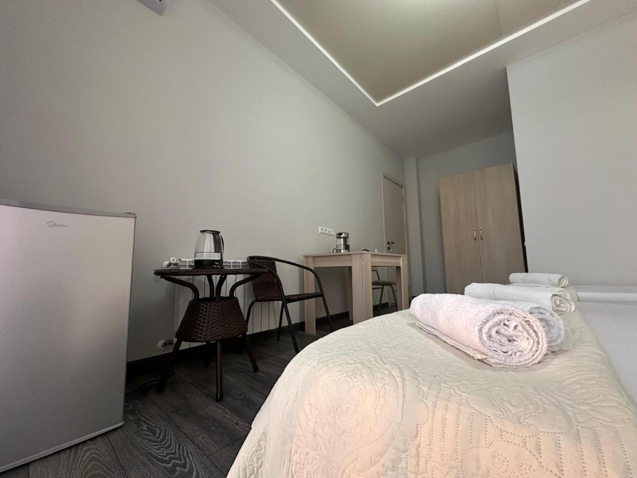 Guest House 99 巴统 外观 照片